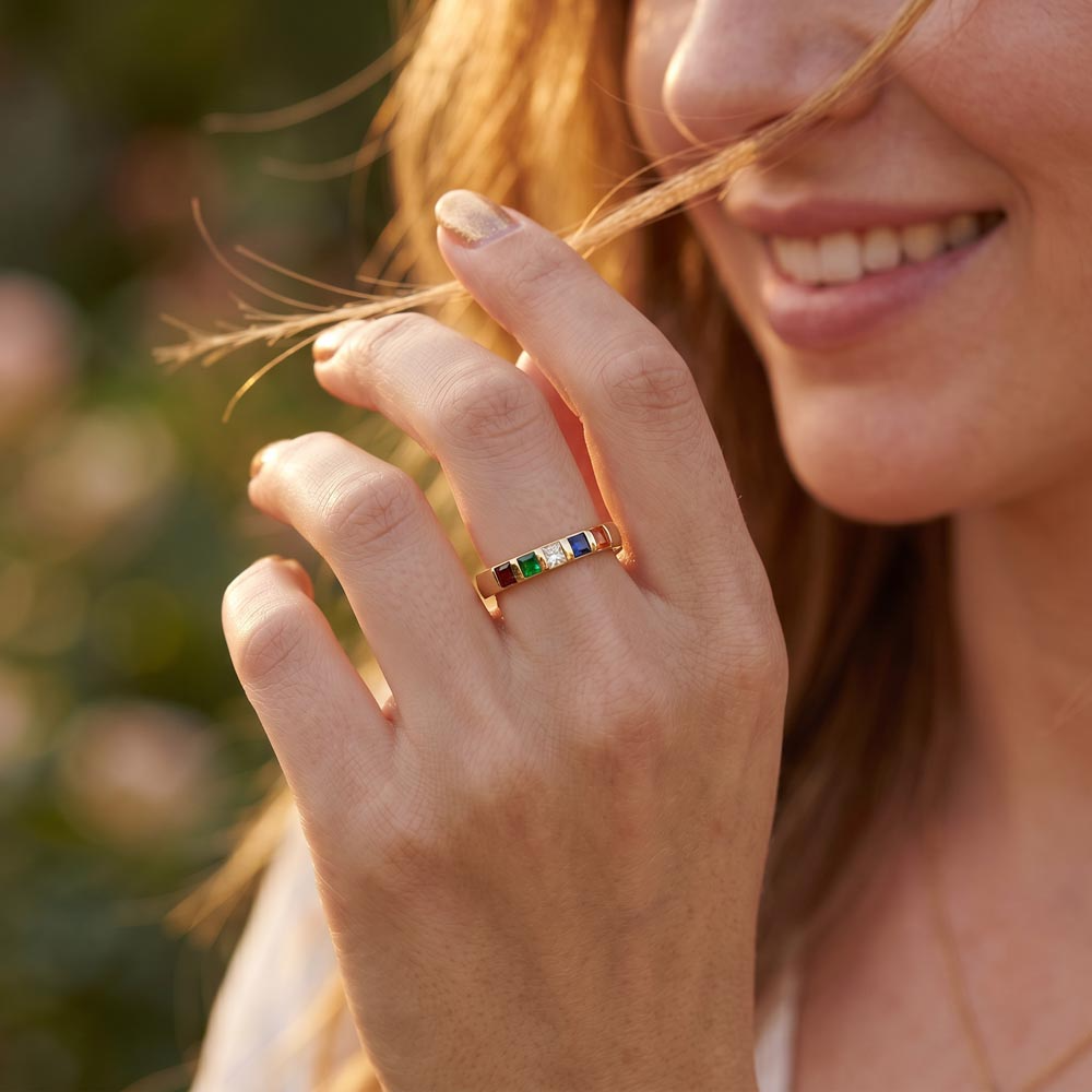 To My Beautiful Fiancée – Personalized Birthstone Ring with Romantic Message Card.