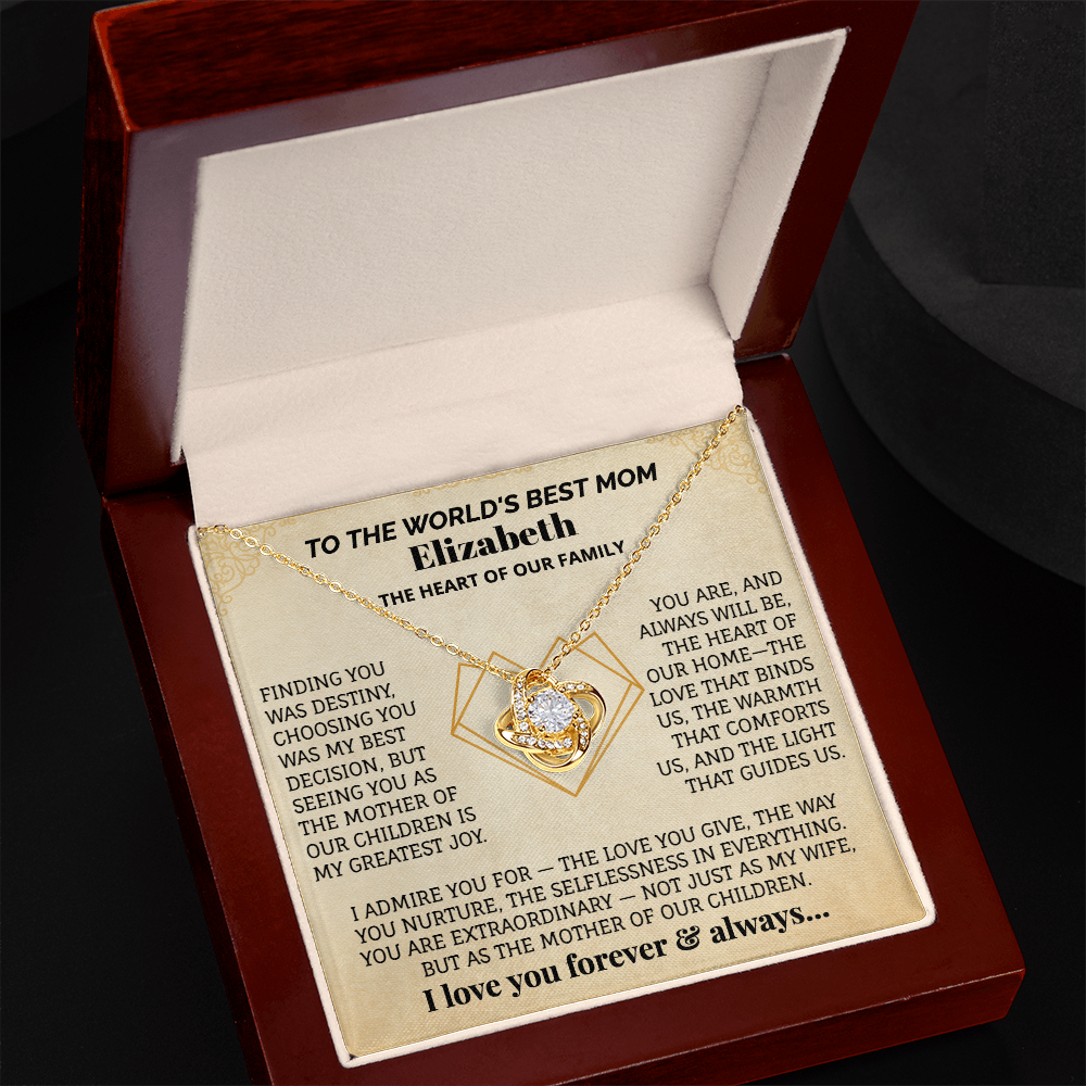 WORLD'S BEST MOM PERSONALIZED NAME NECKLACE.