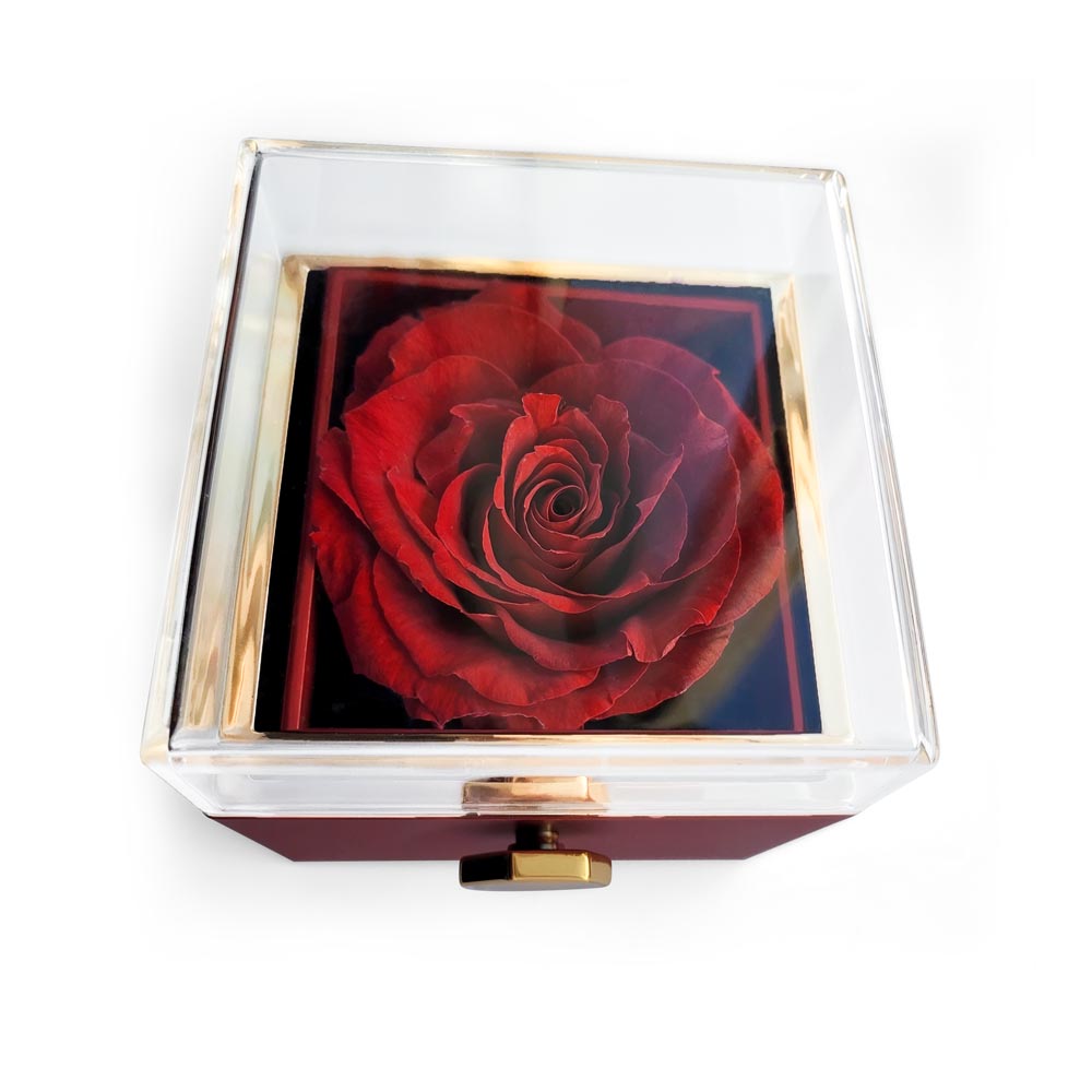 "Dear Mom" Necklace in Luxurious Gift Box with Preserved Red Rose.